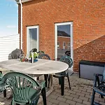 Apartament Ameli - 2-3km From The Sea By Interhome *