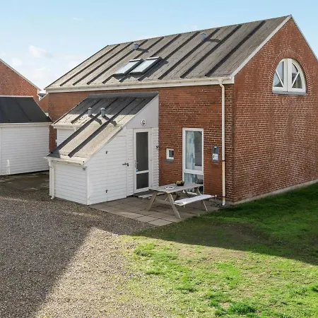Apartment Ameli - 2-3km From The Sea In Western Jutland By Interhome